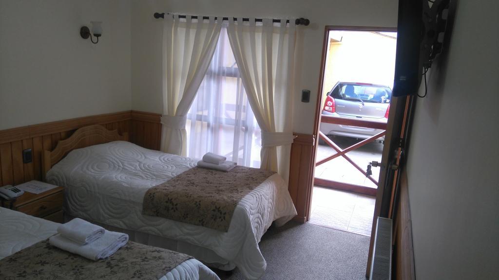 Hostal Loreto Belen Puerto Natales Exteriör bild
